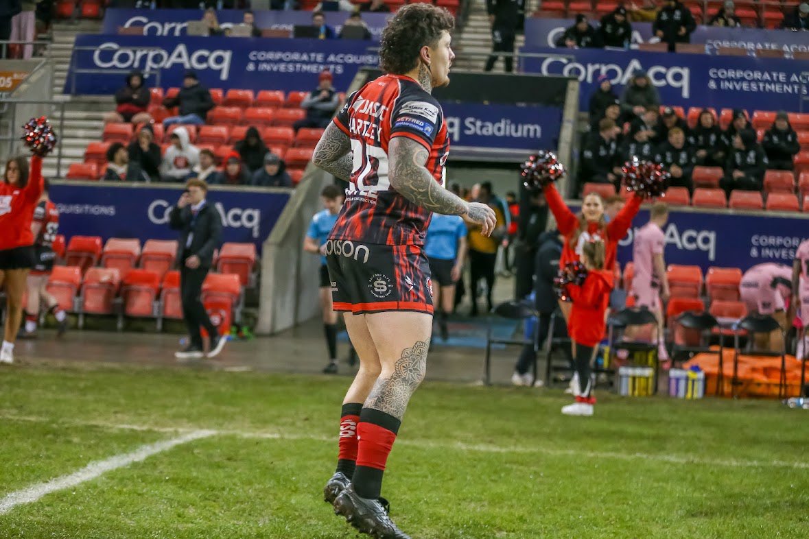 Joe Hartley tweet media