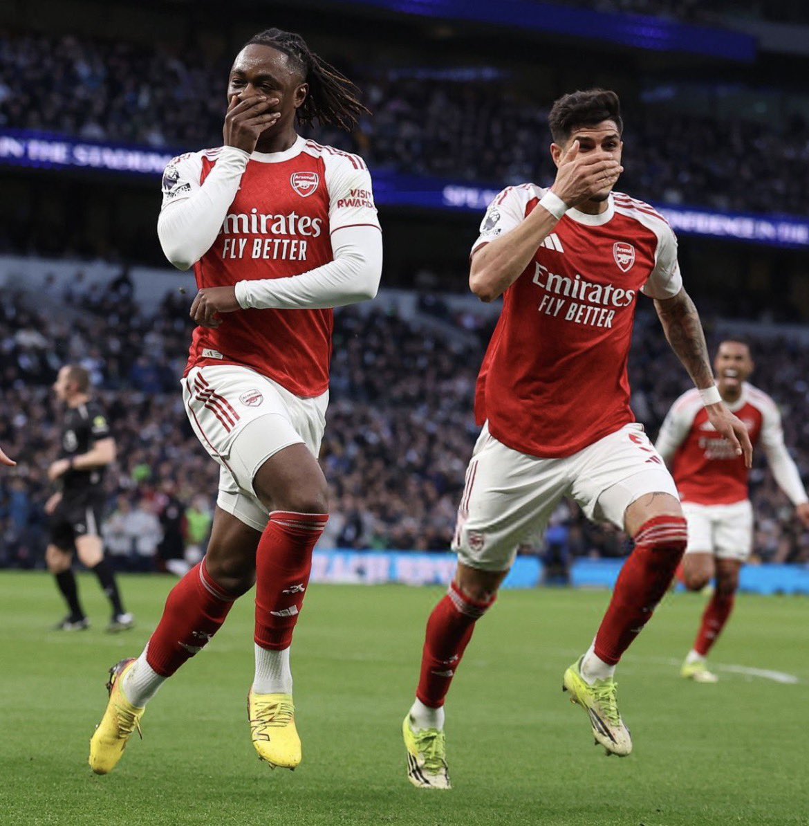 AFC 🇵🇪 tweet media