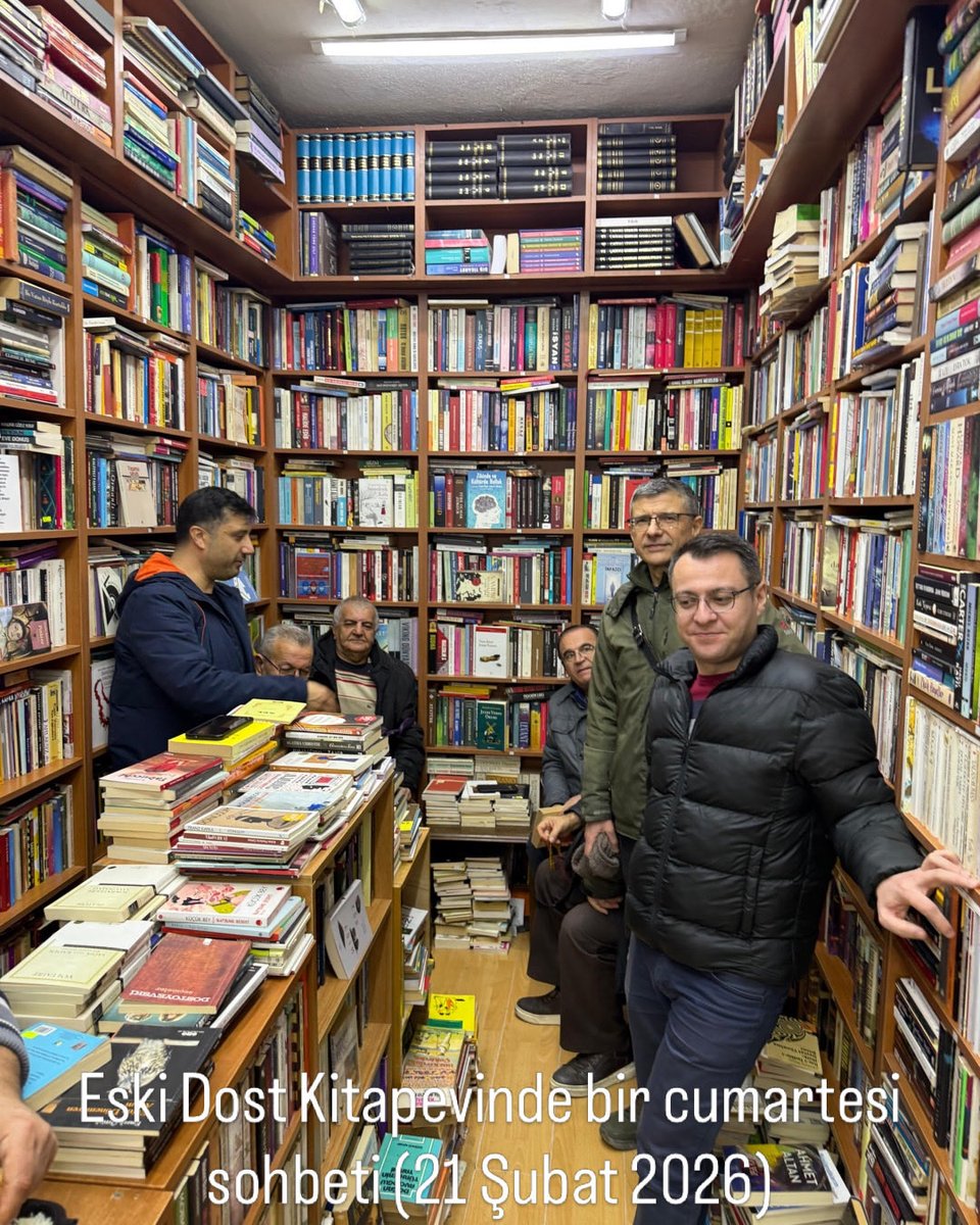 BahriAta's tweet photo. Eski Dost Kitapevinde bir cumartesi sohbeti https://t.co/hzBKVFXwzw