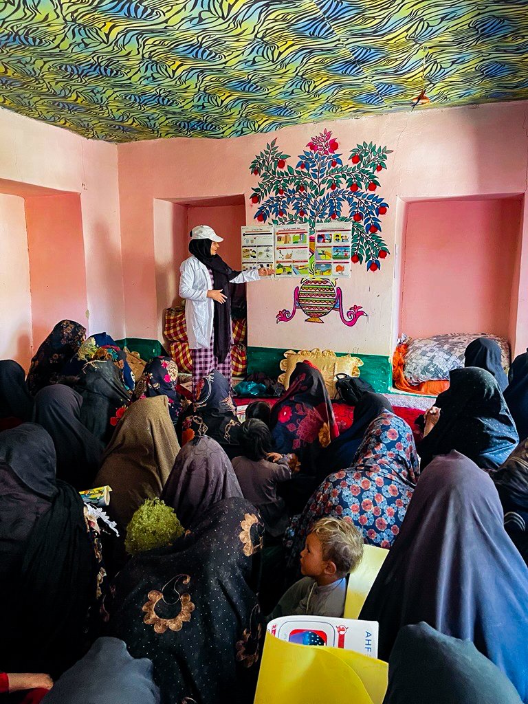 WVAfghanistan's tweet photo. and equipped, ensuring communities can maintain facilities and manage water safely.

Through these interventions, families have safer sanitation, stronger local ownership, and better protection against disease.

#SafeSanitation #LocalOwnership #WaterManagement #CleanWater https://t.co/98M5KEEmnn