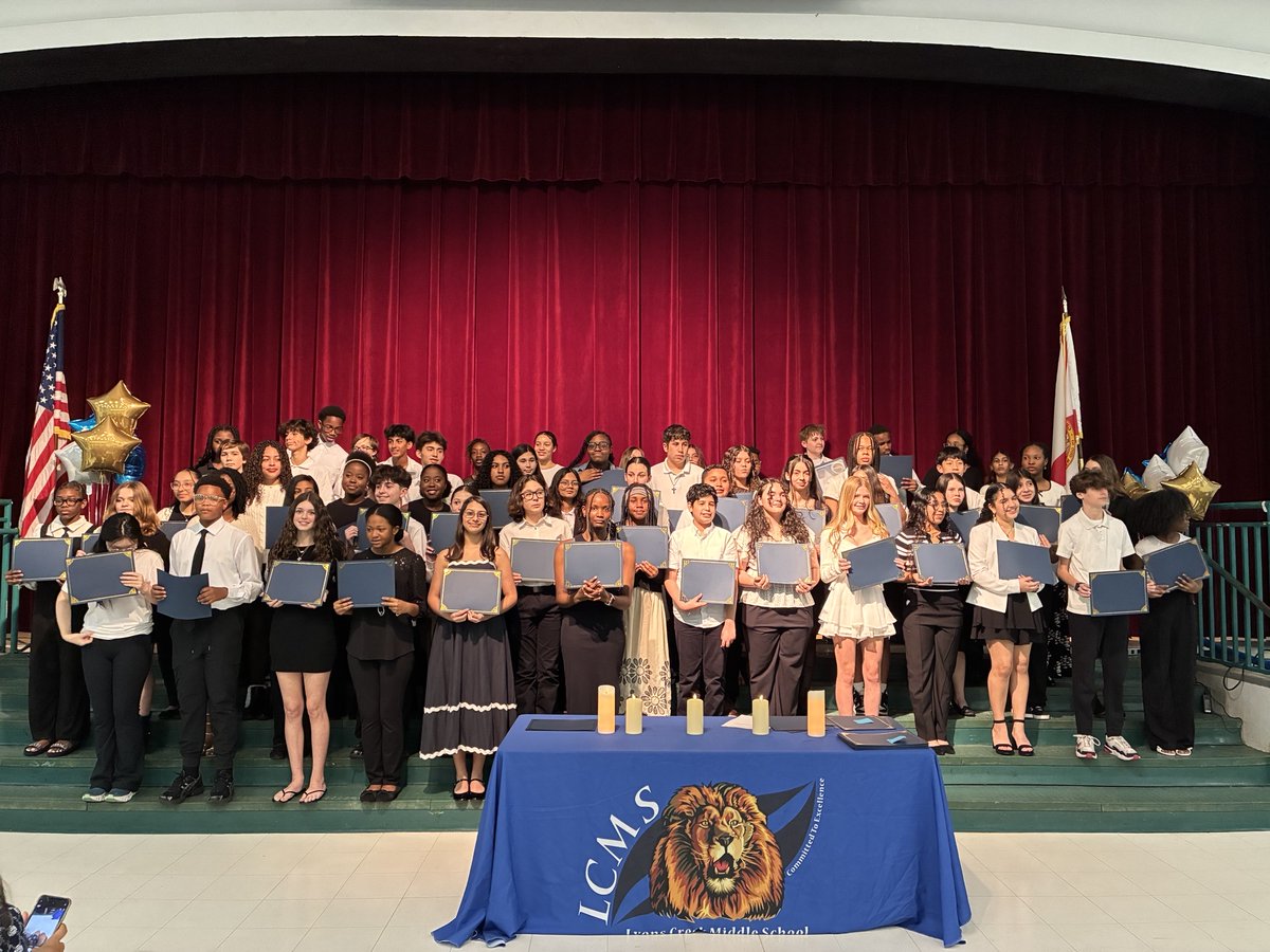 Lyons Creek Middle School tweet media