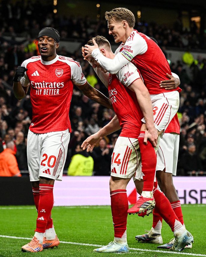 The Arseholics Podcast tweet media