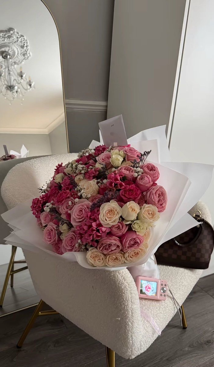 i3Moment's tweet image. 