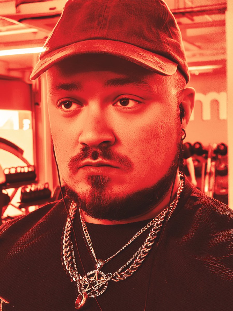 Tourettes Lad Official tweet media