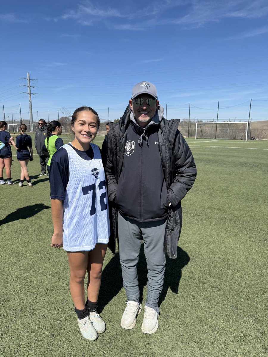 corralmsofia's tweet photo. Amazing ID Camp in San Antonio this morning with @CollegeSoccerID and @CoachGusMota Great meeting Coach Moody @TAMUSA_WSoccer https://t.co/uB3VNGGoL5