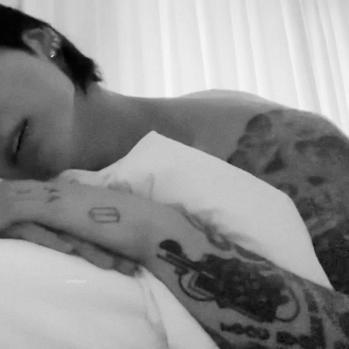 grim. | slow tweet media