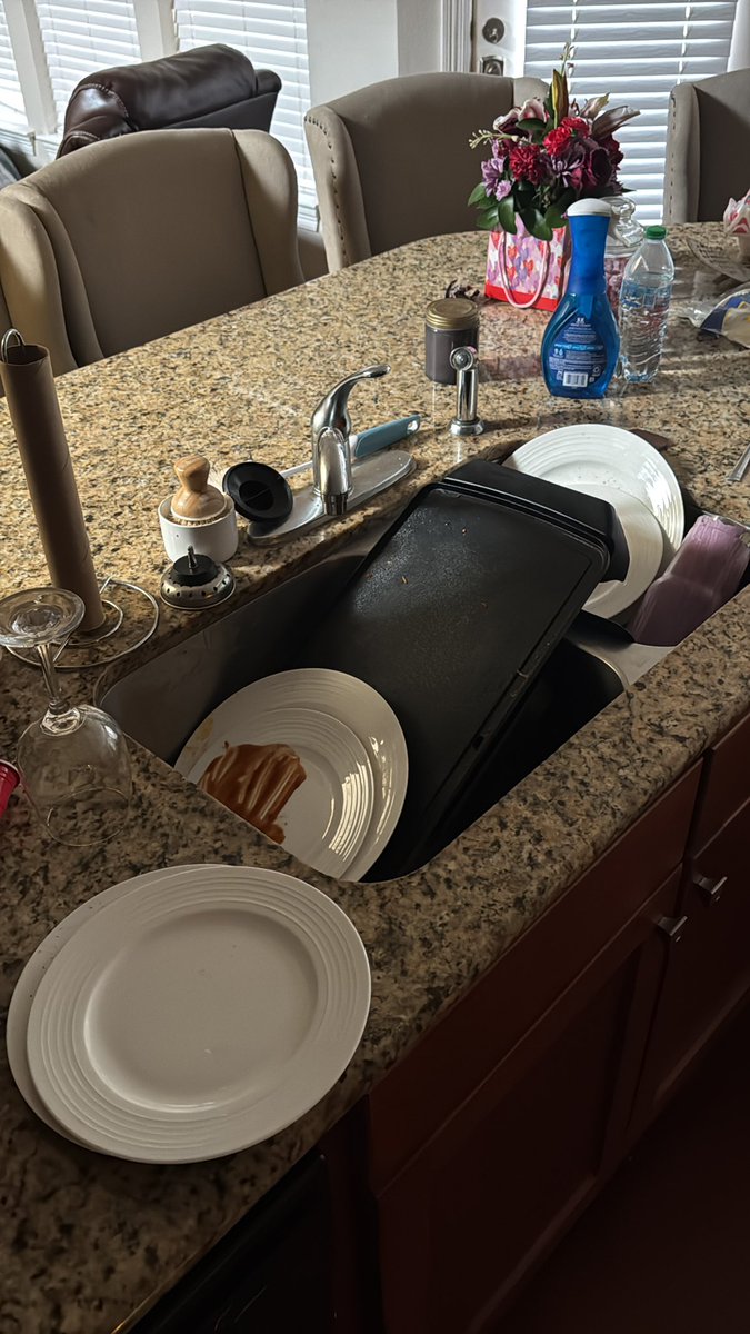 Huey PP Long tweet media