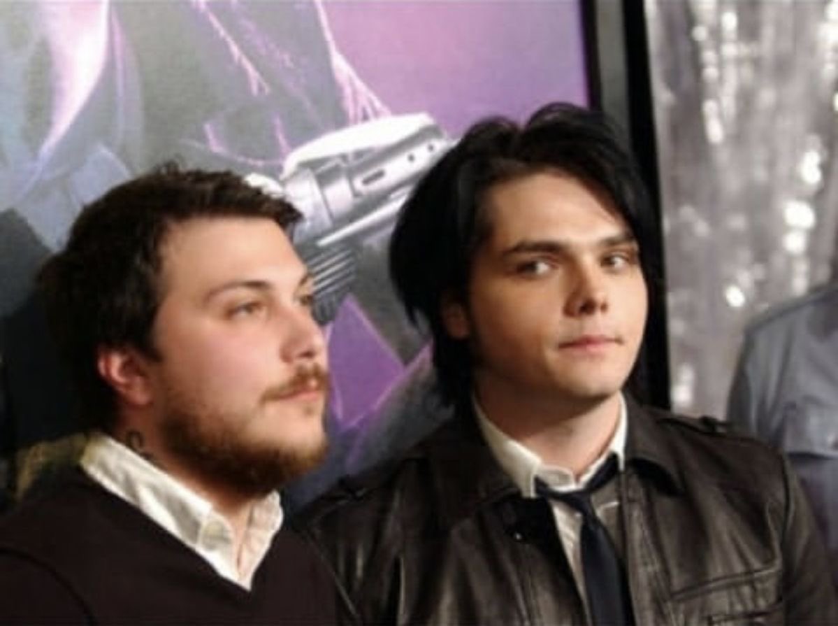 if i’m not mistaken this photo is from the same premier and it makes me laugh a lot