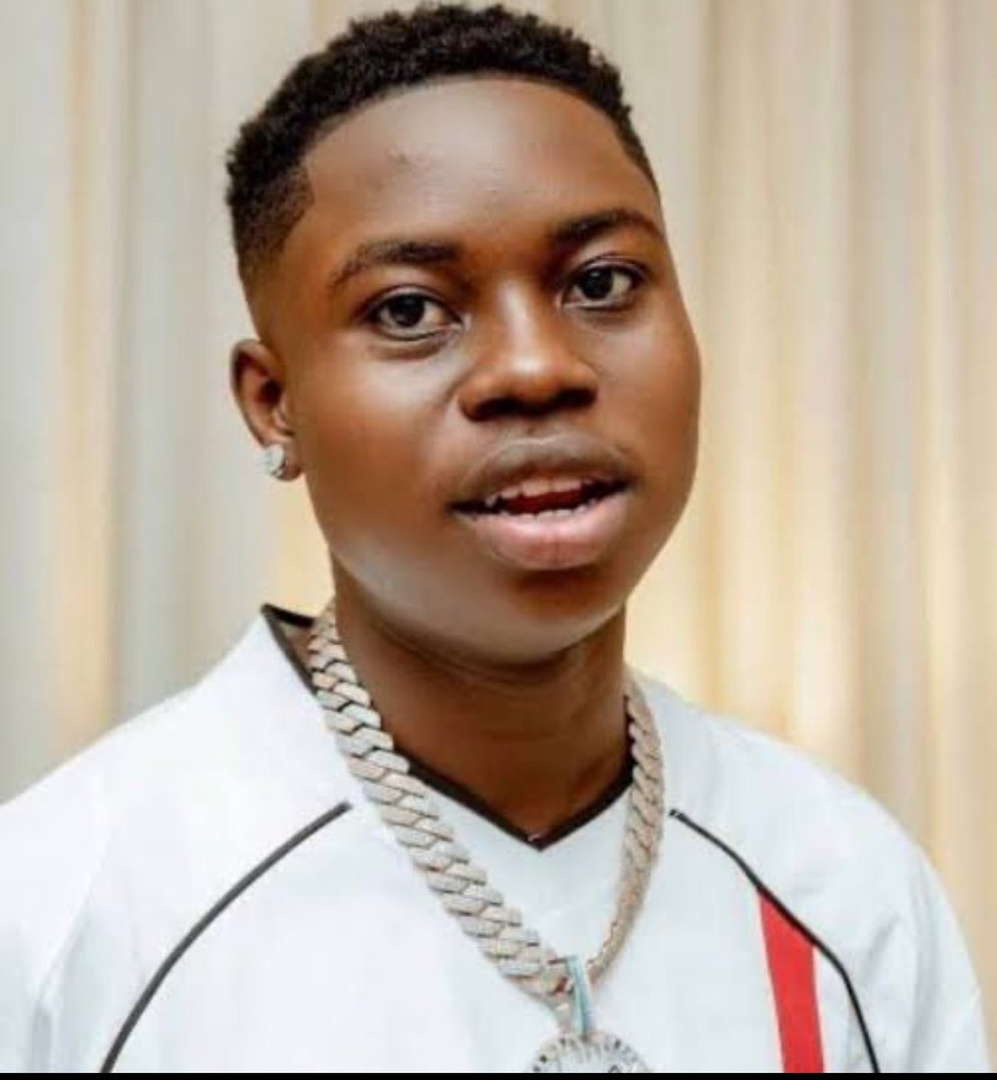 Who is more stupid between Carter efe and Peller??