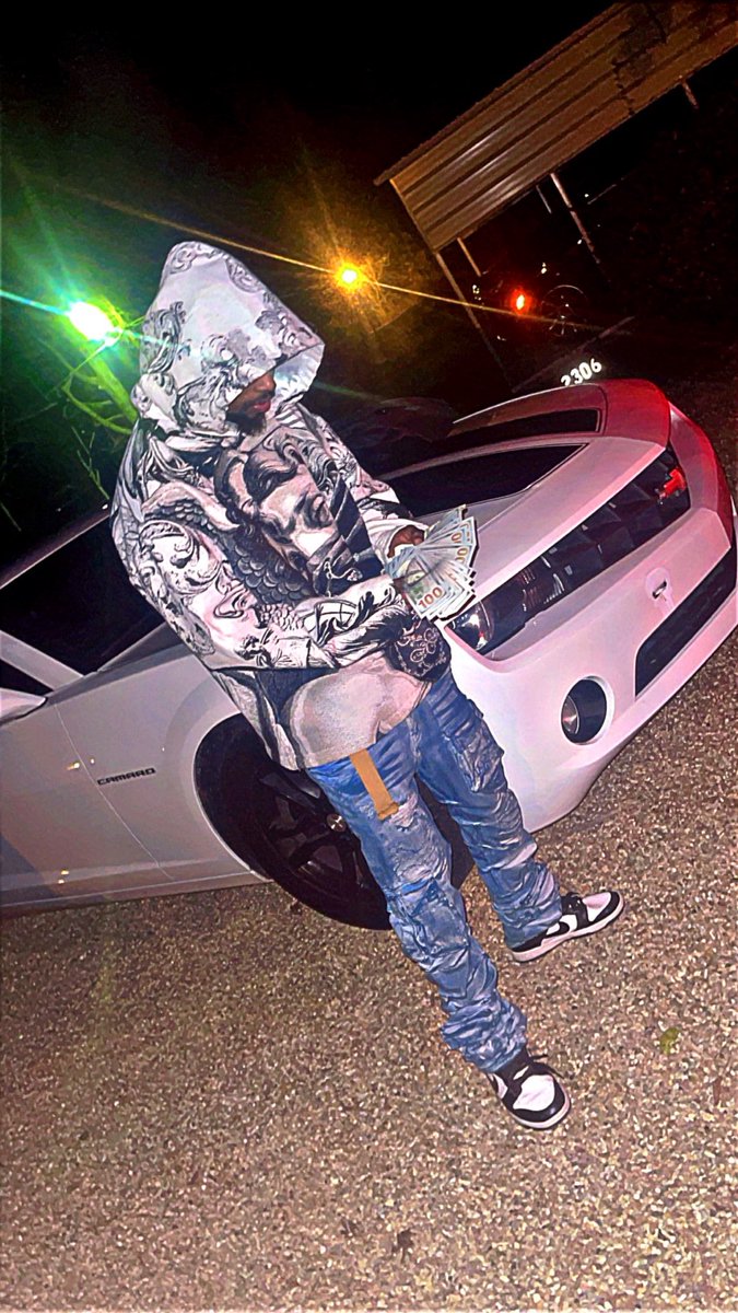 dlowright21's tweet photo. Grace on me. Pressure on them.
💯 #dontgiveup #LockedIn https://t.co/l6gO2wFWx9
