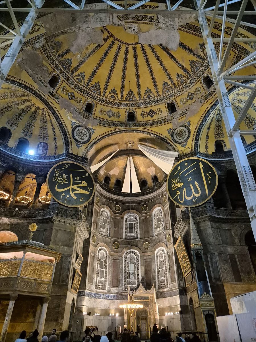Ayasofya-i Kebir Camiinden Hayırlı Akşamlar…