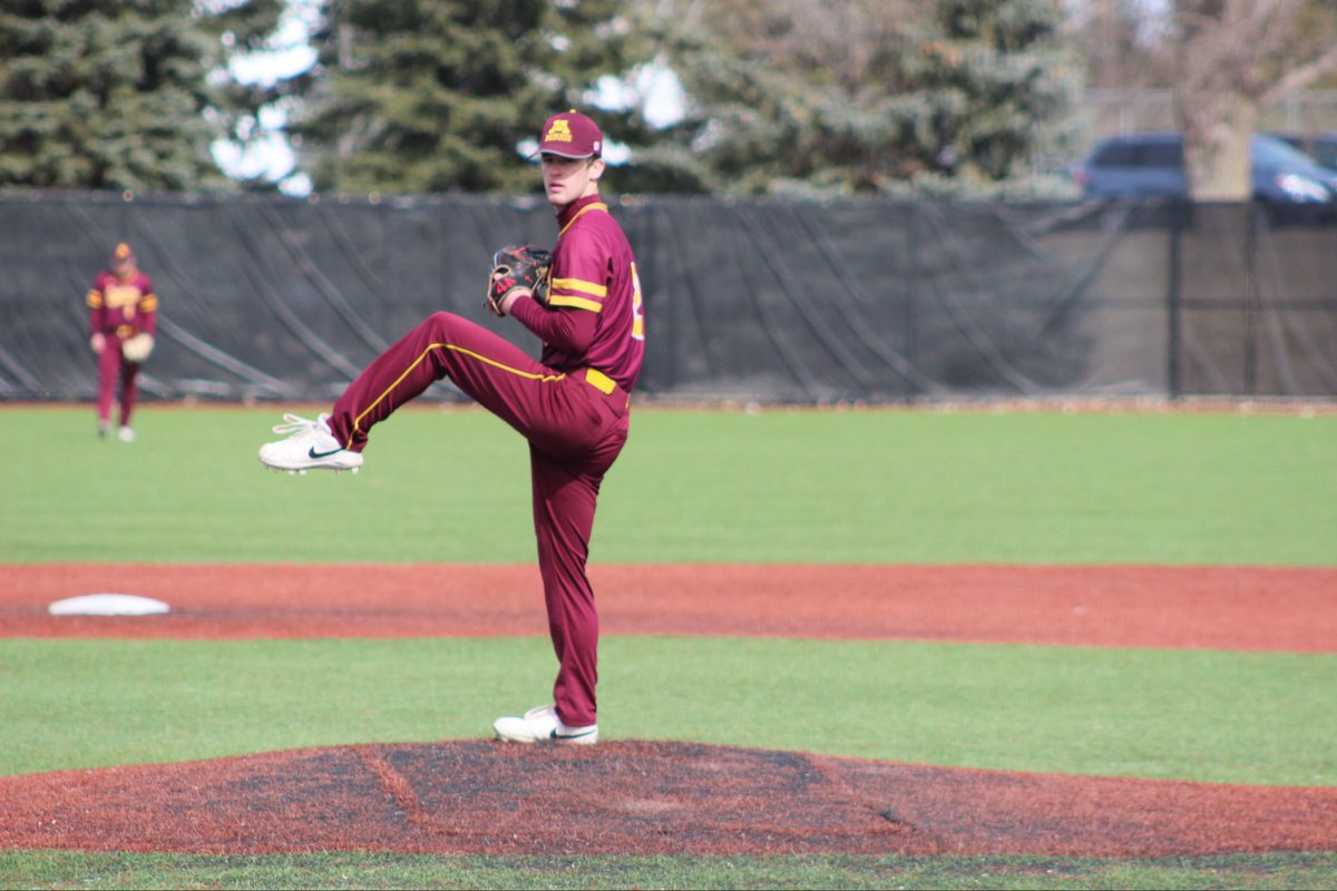UMMCougarBB's tweet photo. The Cougar ⚾️ Countdown to Opening Day continues at 2 days away!          

The Cougars return #2, Senior, RHP Breckin Silvain.

Silvain, was a First-Team All-UMAC Relief Pitcher last season making 12 appearances on the mound, striking out 36 with only 14 walks. 

#PlayforthePile https://t.co/lQNL98rzko