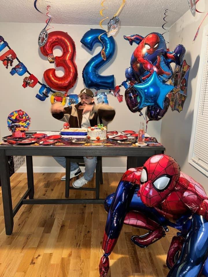 No Context Tobey Maguire tweet media