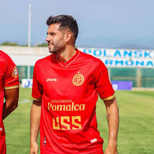 SegundaPeru's tweet image. #Liga3 FIFA informó al Club Juan Aurich que deberá de pagar $10 500 dólares más intereses al volante paraguayo Nicolás Chávez por concepto de salarios impagos