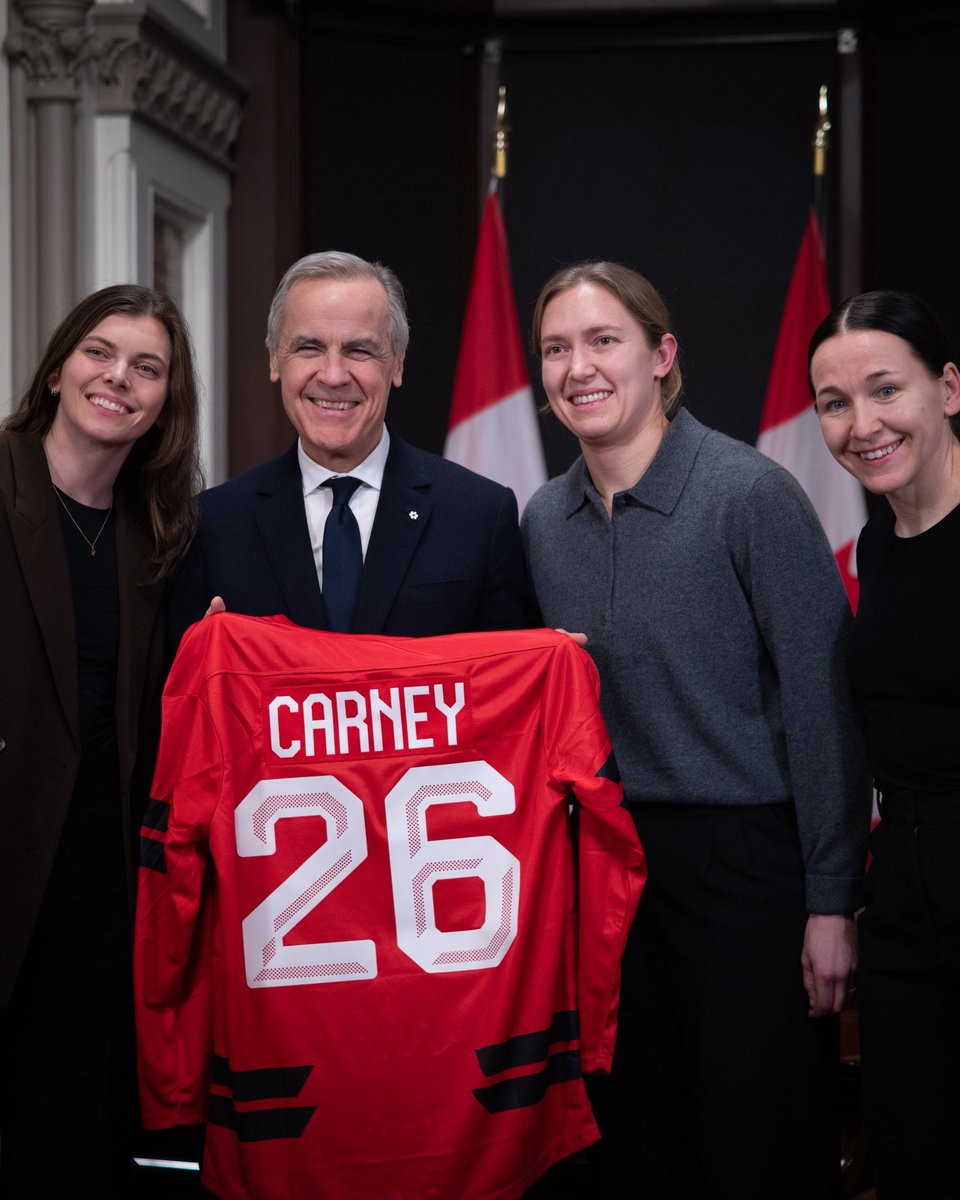 Mark Carney tweet media