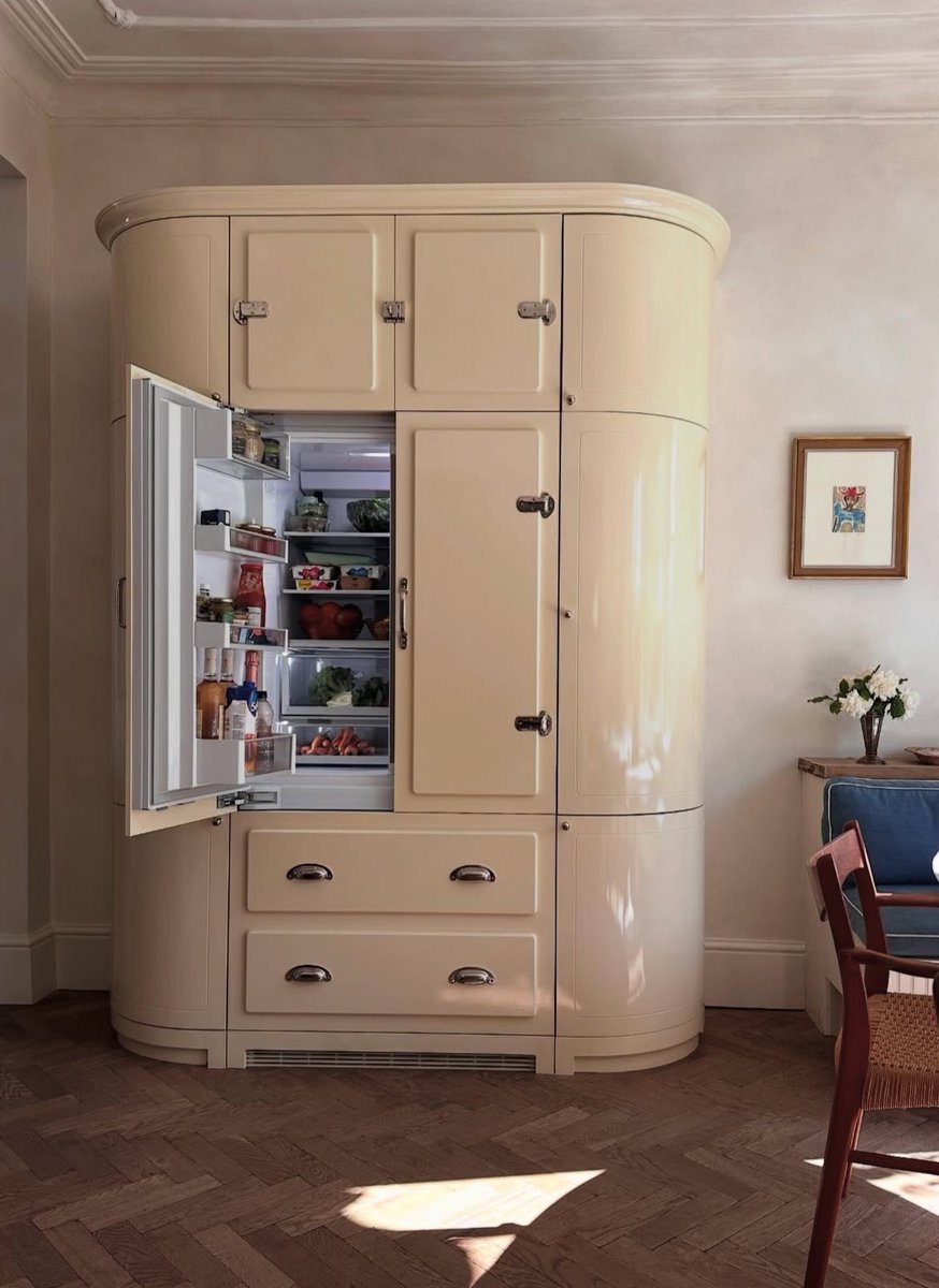 secret fridge, a design by blockhouse build… beautiful