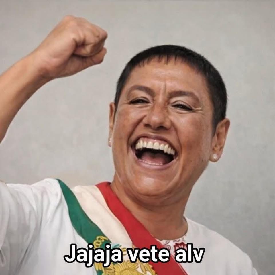 jpablo_alfaro's tweet photo. @J4feT_25 Pero ella no fue! https://t.co/jpMDdcaEsy