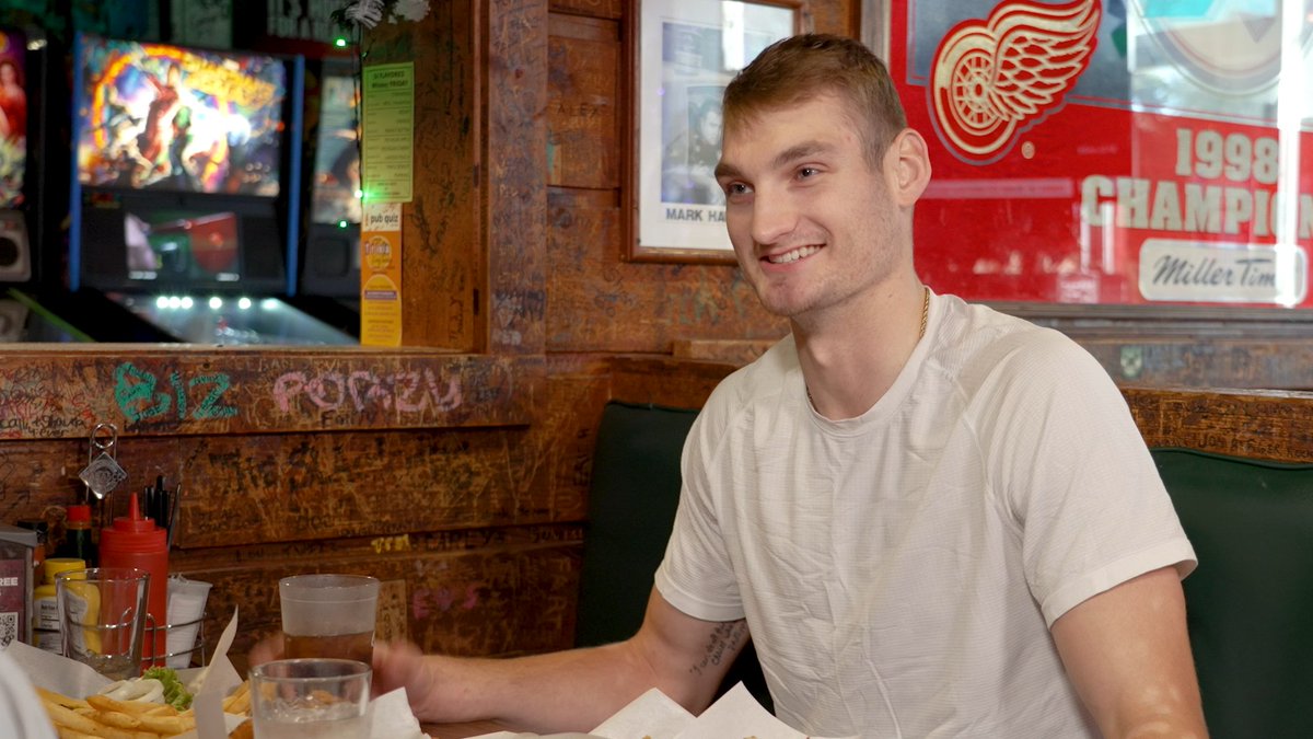 Crunchy's tweet media