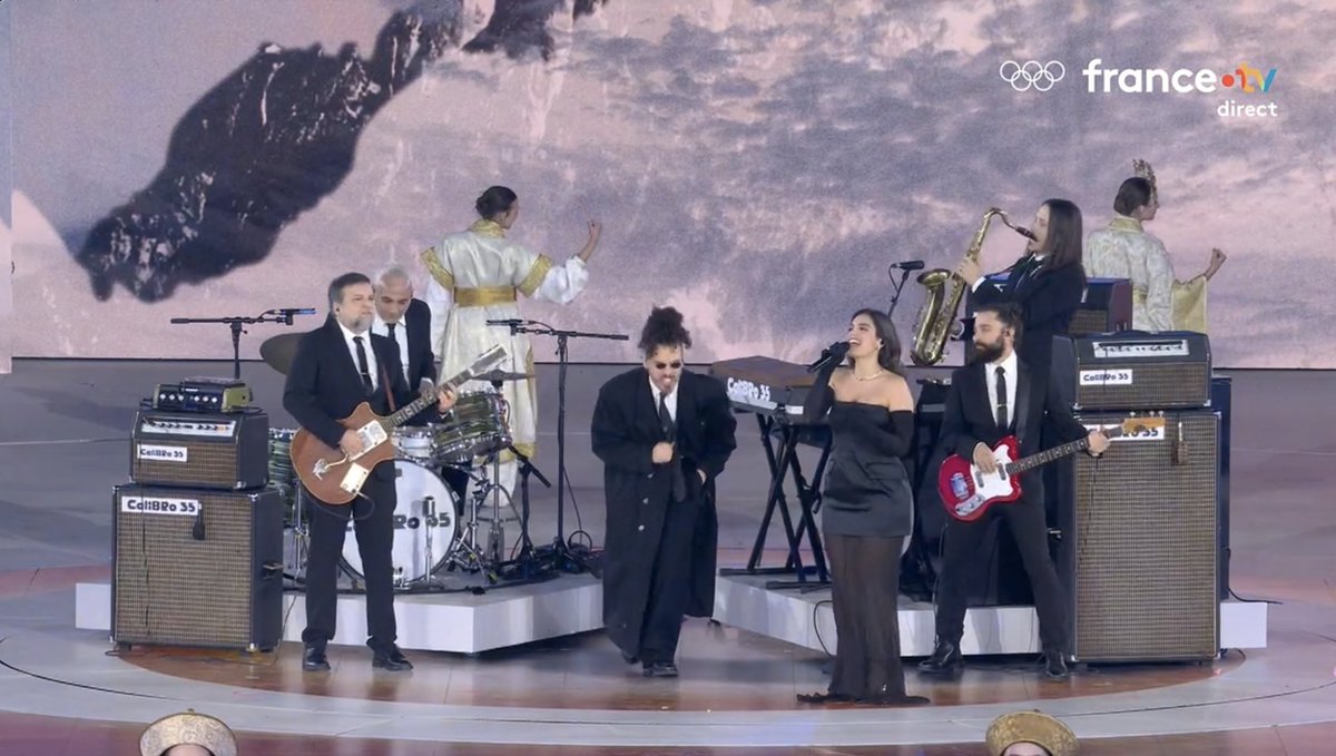 unevoix parmidautres tweet media