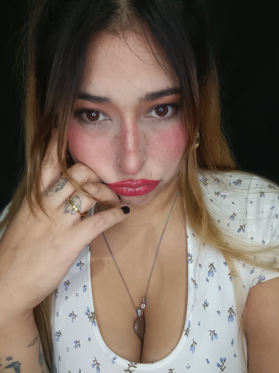 Mandy 🌺🦋 tweet media