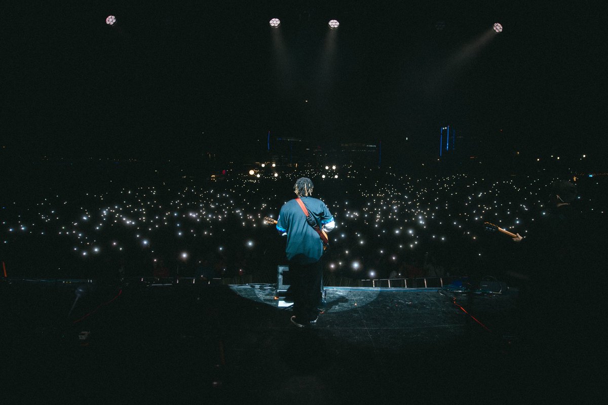 Myles Smith tweet media