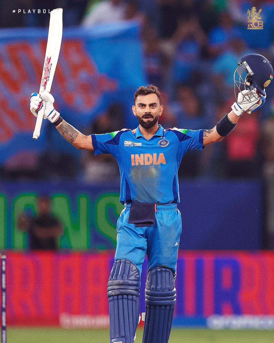RCBTweets's tweet photo. 𝗦𝗼𝗺𝗲 𝗸𝗻𝗼𝗰𝗸𝘀 𝗮𝗴𝗲 𝗹𝗶𝗸𝗲 𝗳𝗶𝗻𝗲 𝗮𝗿𝘁. 🎨

#OnThisDay last year in #CT2025, the King scripted another masterclass while chasing against Pakistan. 🤌

He brought up his 8️⃣2️⃣nd International ton with a beautiful boundary. 💯✨

#PlayBold #ನಮ್ಮRCB https://t.co/9HXDtdstfQ