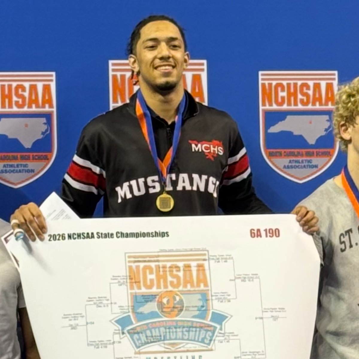 MiddleCreekAD's tweet photo. Add State Champion to the resume! Congrats Honor Paxton! https://t.co/p7cwnP9tOC