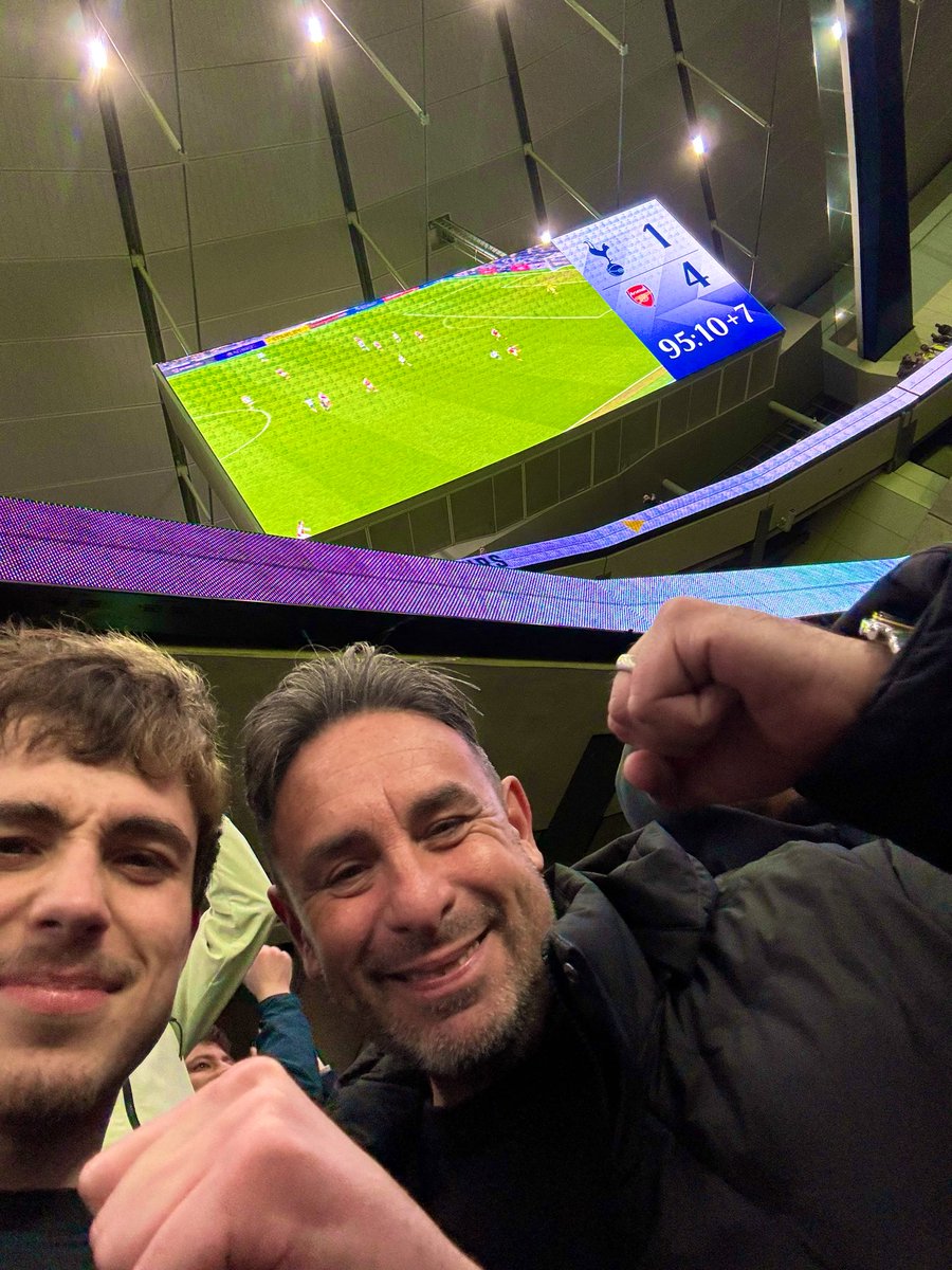 Dan Evans tweet media