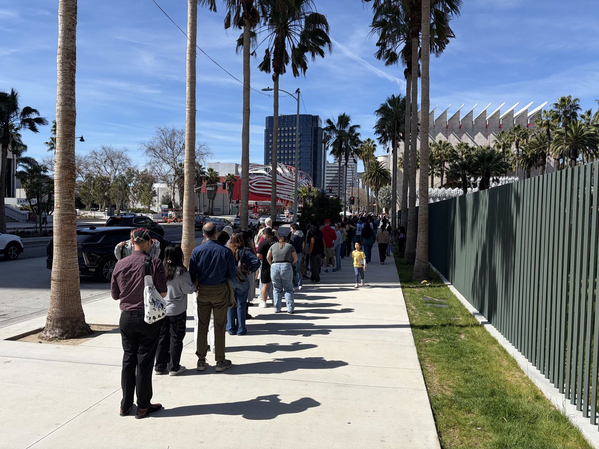 William Poundstone tweet media