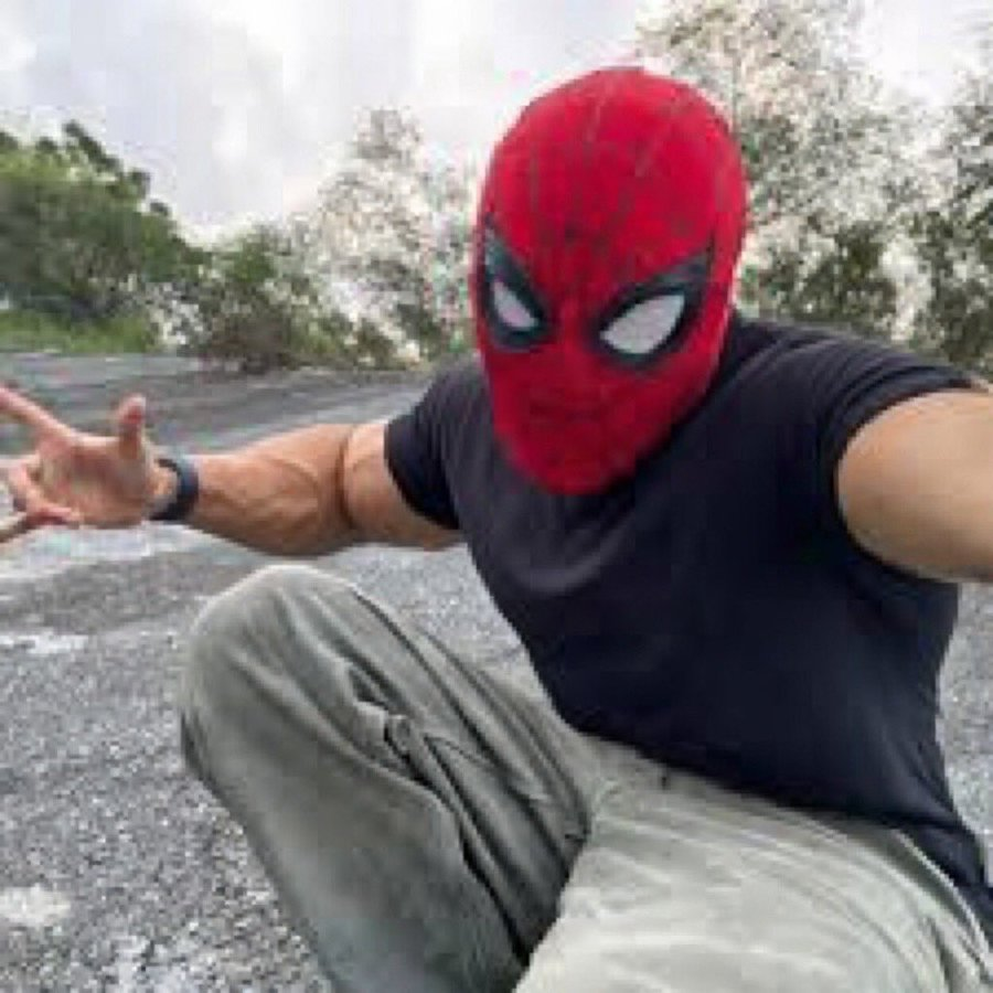 🇲🇽 | URGENTE: Durante la operacion contra “El Mencho”, también quedo abatido uno de sus guardaespaldas personales, identificado como Jaime Augusto Ramirez alias “El Araña”.