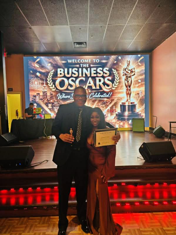 gbasswealthtips's tweet photo. Grateful beyond words 🙏🏽🏆

Huge thank you to Denise Murray of Ubellc for the Business Oscar Award.

More than a trophy — it’s recognition of the grind, vision, impact, and purpose behind the work.

Thank you for creating a platform that truly celebrates entrepreneurs. https://t.co/SS1Qwy9Uuw