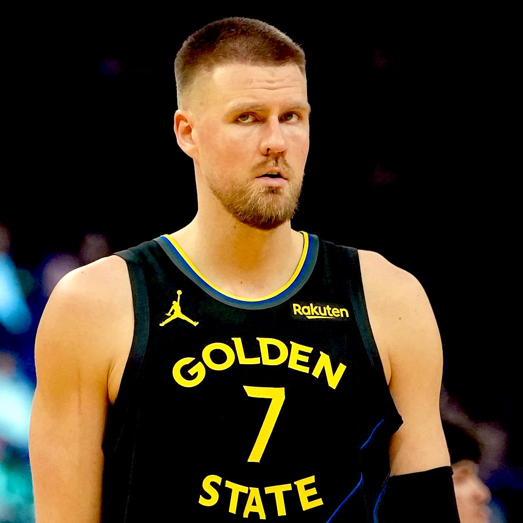 LakeShowYo tweet media