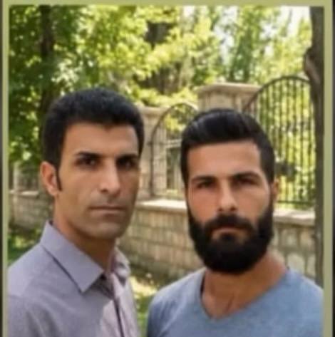 دریافتی خیلی مهم
این دوتا داداش خانوادشون تهدید شدن فامیلشون فرستاده که بذاریم بازداشتن
 شدن جفت برادرها، یکیشون مریضی اعصاب داره ،شکنجه شدن بردنشون اتاق انتظار زندان ساری هستن 
#مسیح_عباسخانی_دوانلوو #محسن_عباسخانی_دوانلو