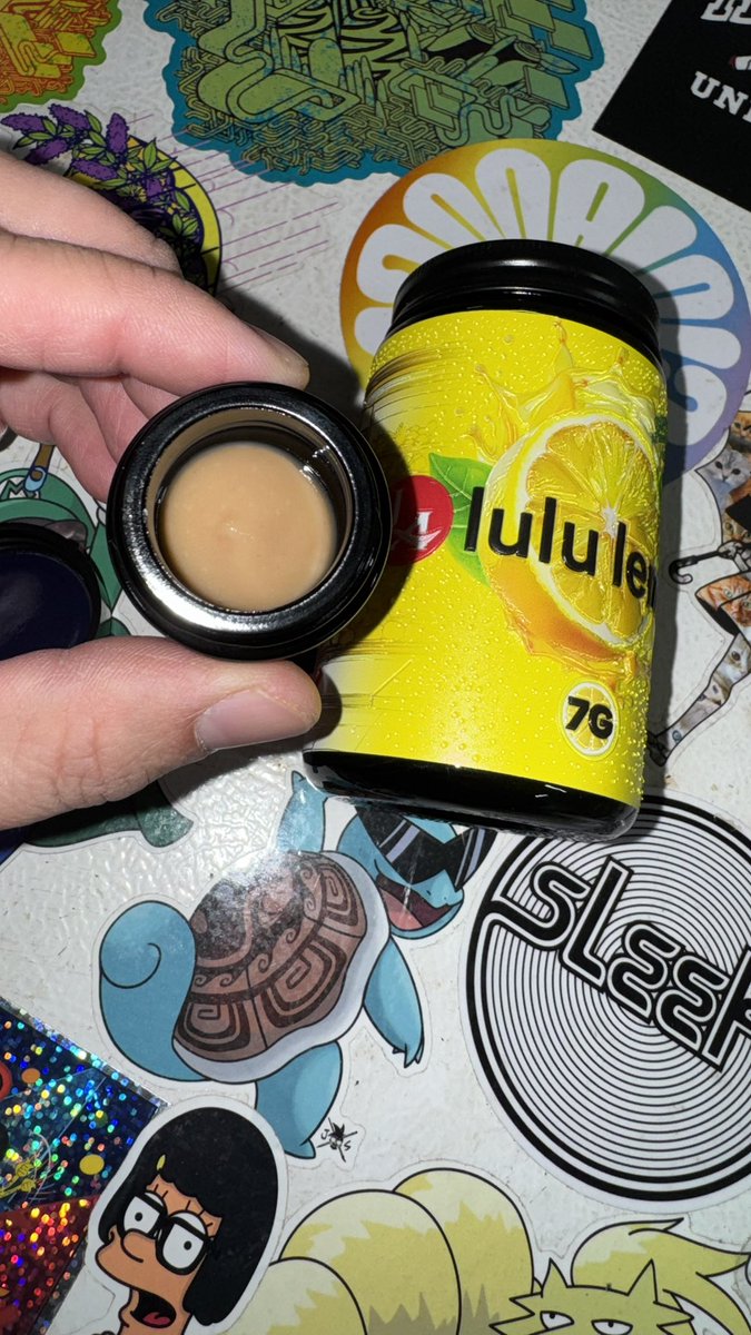 DAILY SOURCE tweet media