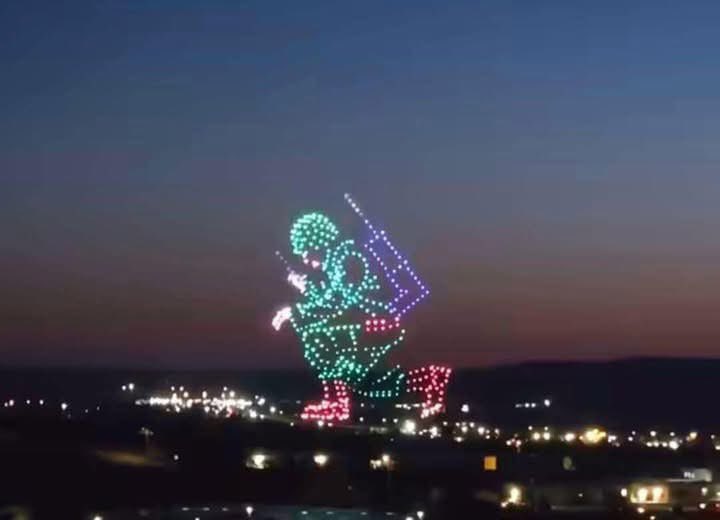 _nativeamerica's tweet image. Our Navajo Code Talkers being honored during the drone show in Gallup, NM. #nativeamerican