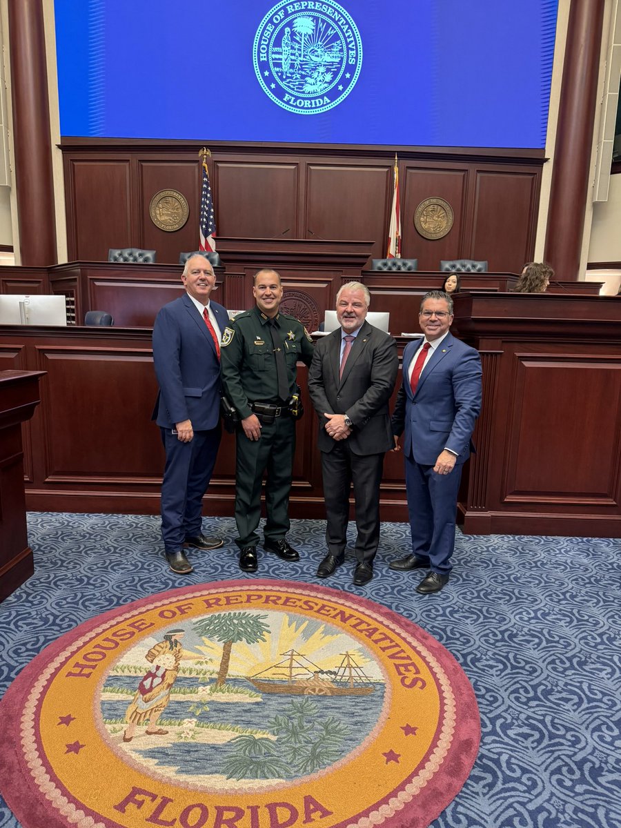 OmarBlancoFL's tweet image. Week 6 at the Florida Capitol was filled with meaningful meetings and great conversations. I always value the opportunity to engage with organizations, community leaders, and constituents from across our state to listen, learn, and collaborate. #recap #busy #gettingthingsdone