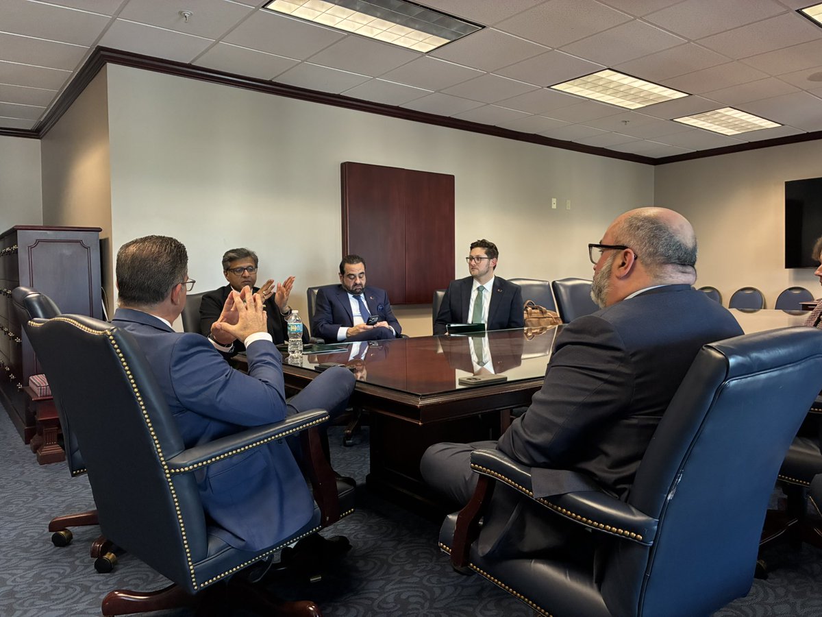 OmarBlancoFL's tweet image. Week 6 at the Florida Capitol was filled with meaningful meetings and great conversations. I always value the opportunity to engage with organizations, community leaders, and constituents from across our state to listen, learn, and collaborate. #recap #busy #gettingthingsdone