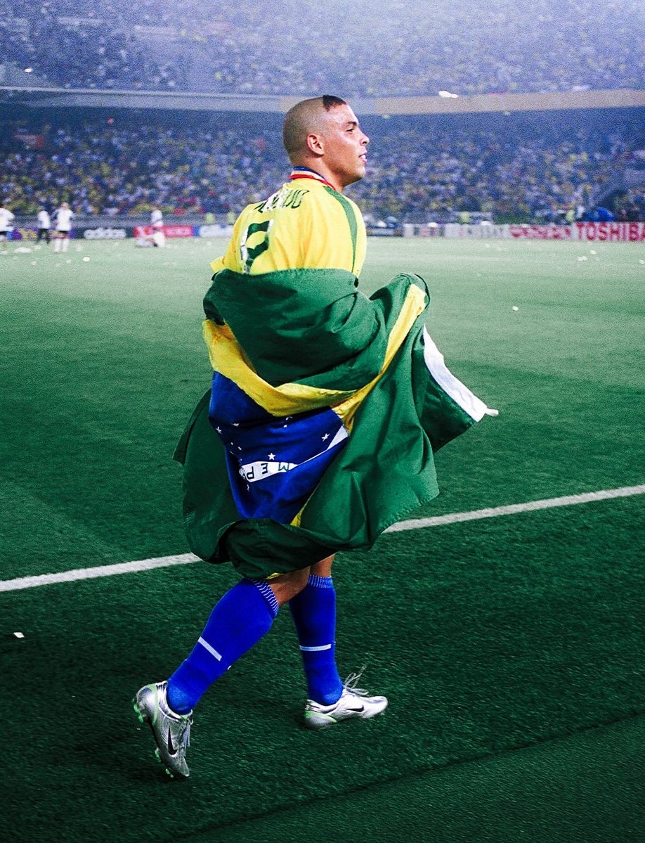 Fenómeno, 2002 🇧🇷  🐐
