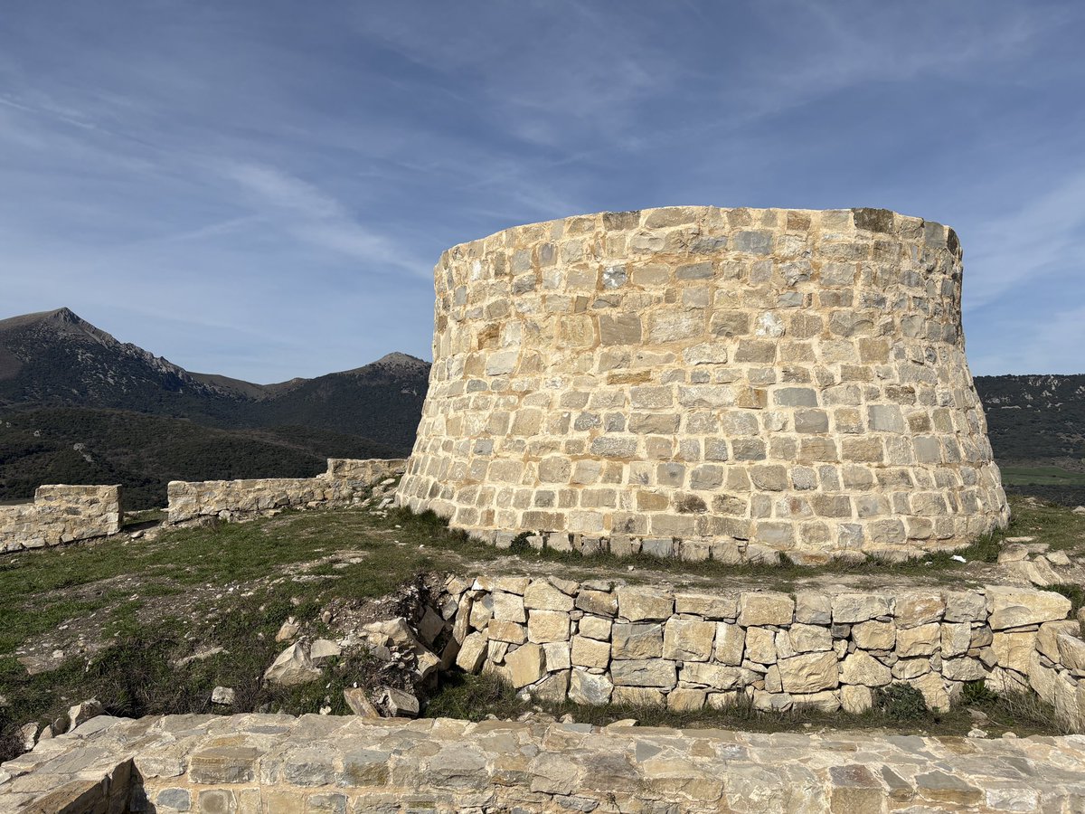 Carlos Ukar Arana tweet media