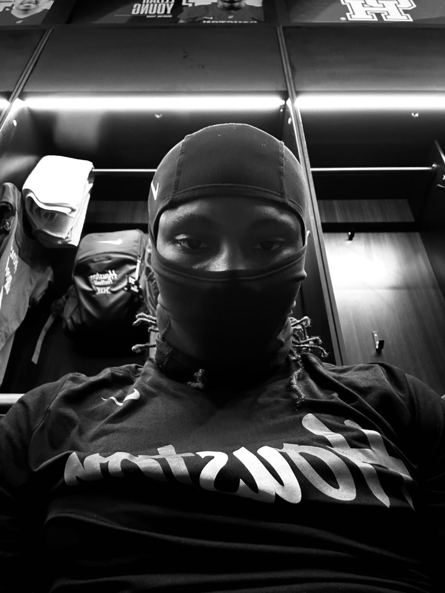 EJYoung13's tweet photo. never wanted the hand out. #T2MD https://t.co/xtE5Z1f0dL