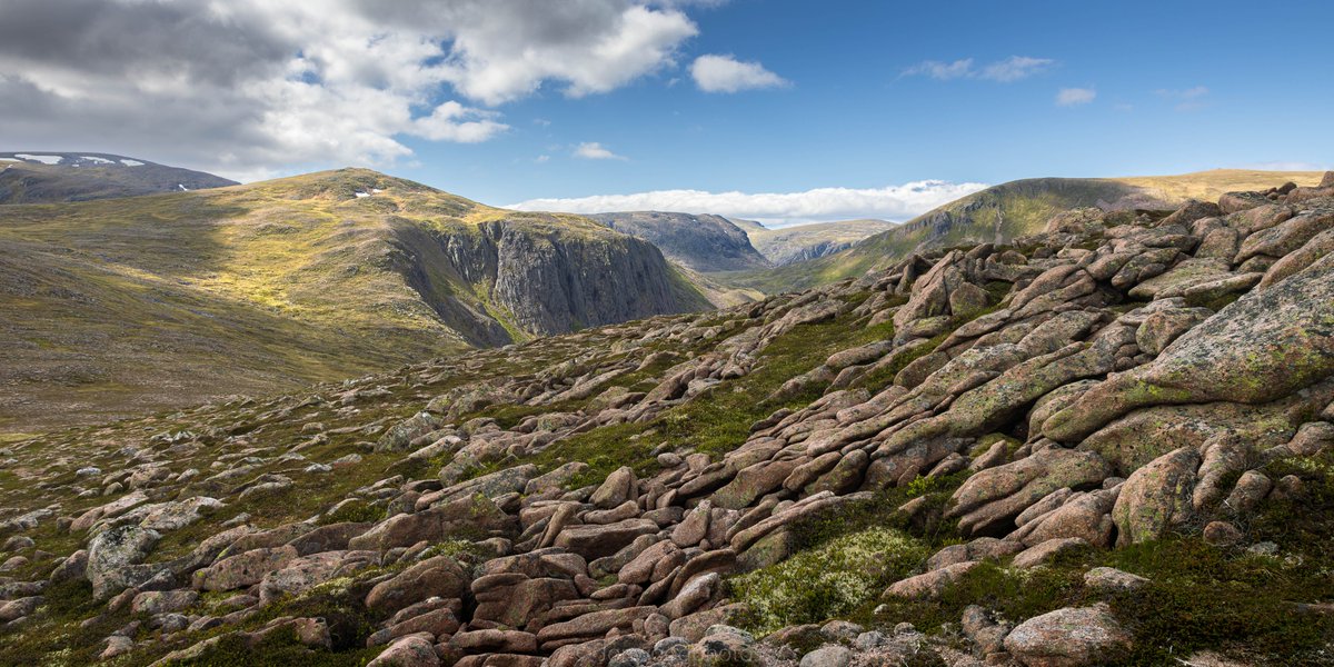 jonwood1978's tweet image. Into the heart of the Cairngorms grabbing a few Munro tops back in 2024.
Part 3
#Mountains #Scotland #getoutside
YouTube Video 👉youtu.be/NomCJY9Uyiw