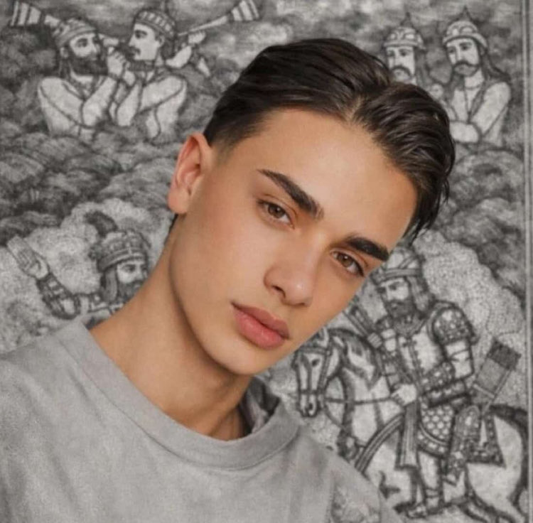 amingards's tweet image. همه چی مربوط به ژن یه انسانه 
توله شیعه » 🌹فرزند ایران 🌹