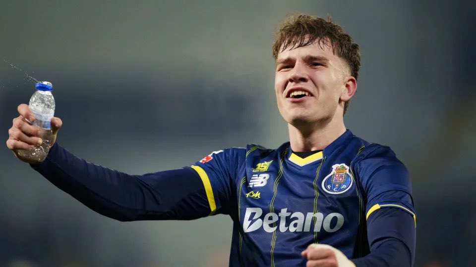 17 anos … 🤯 

Oskar Pietuszewski!!