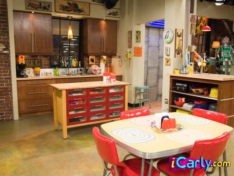 bruna jurídico iCarly tweet media