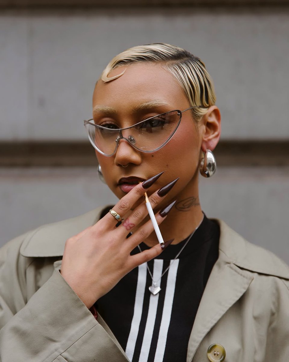 Faces at London Fashion Week, 2026.
📸: <a href="/mrnobodynobody1/">silva</a>