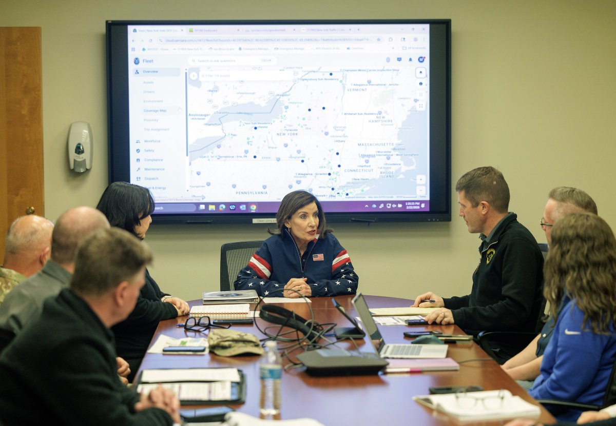 Governor Kathy Hochul tweet media