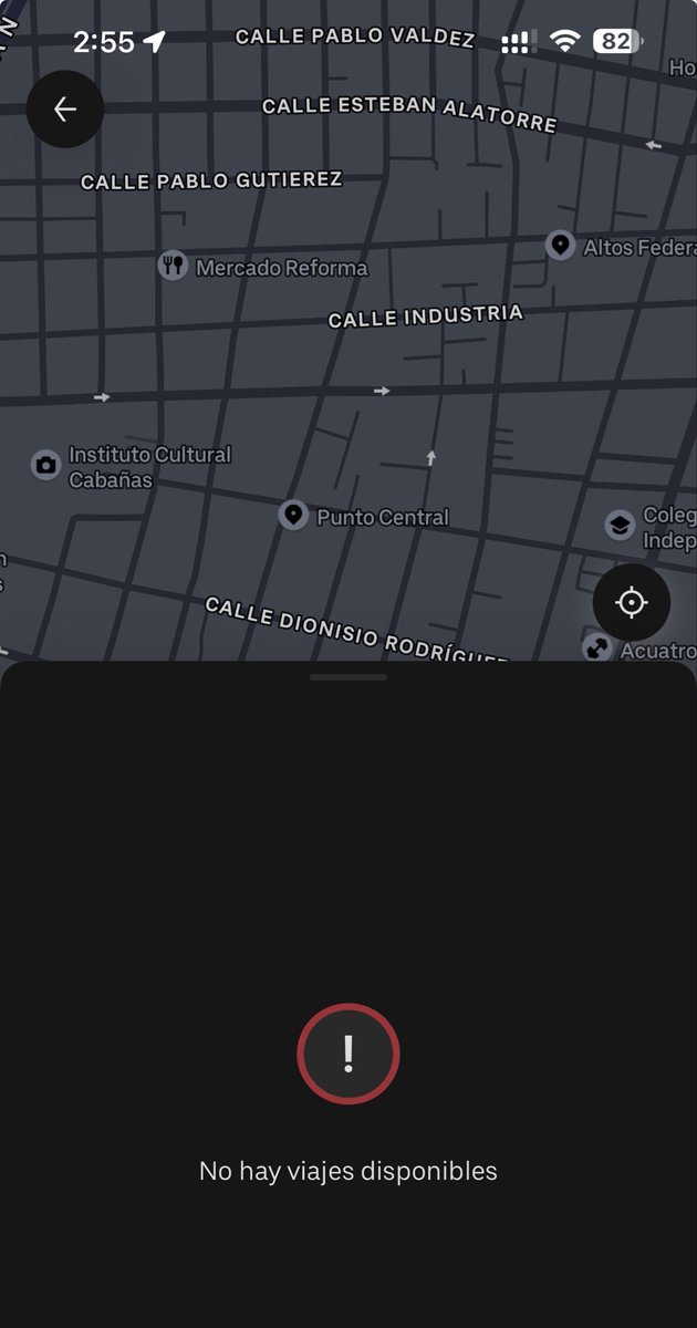 ApaleGerardo's tweet photo. No hay #uber en GDL por los acondicionadores en estos momentos, evite salir. #narcobloqueo #tendenciasdeahora #gdl #codigorojo #alertaroja https://t.co/1i5TuiY6Fx