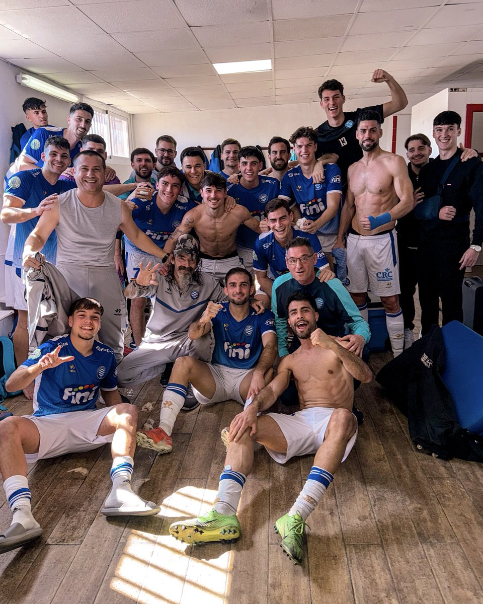 UnionMolinense's tweet photo. El álbum de las victorias suma una nueva foto. 📂✅

#SantomeraMolinense (1-2) https://t.co/tzFd5QnDJ0