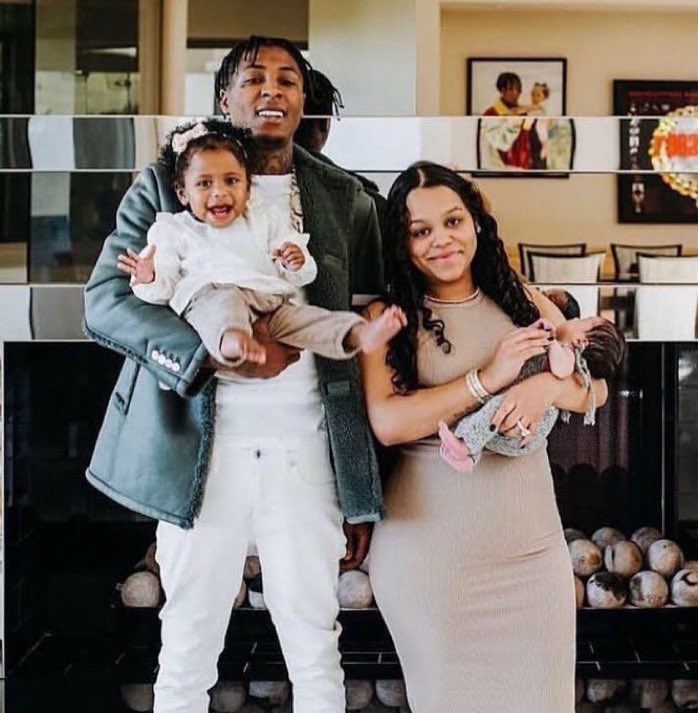 NBA YoungBoy welcomes his 13th child‼️🙏

This is his 3rd child with his wife Jazlyn 🍼

Congratulations to them 🎉
