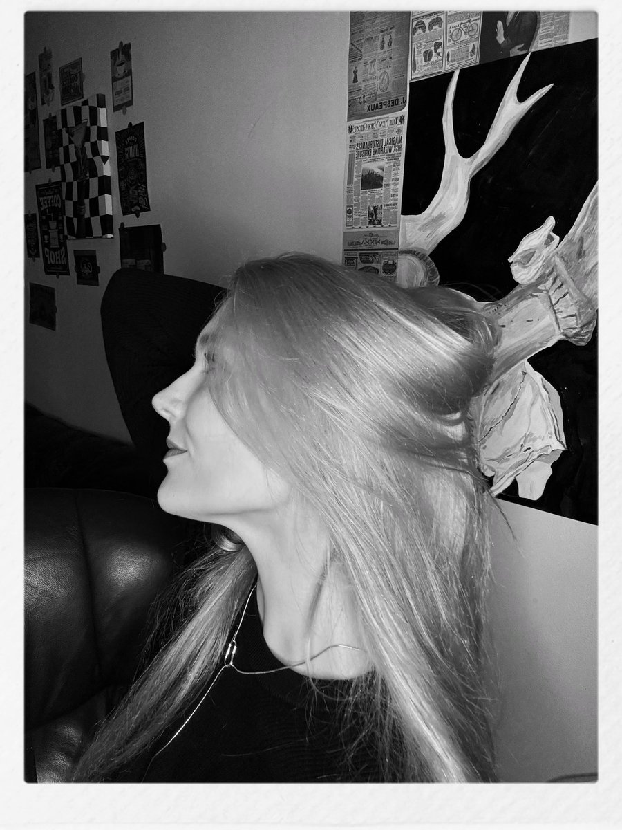 anastasiia tweet media